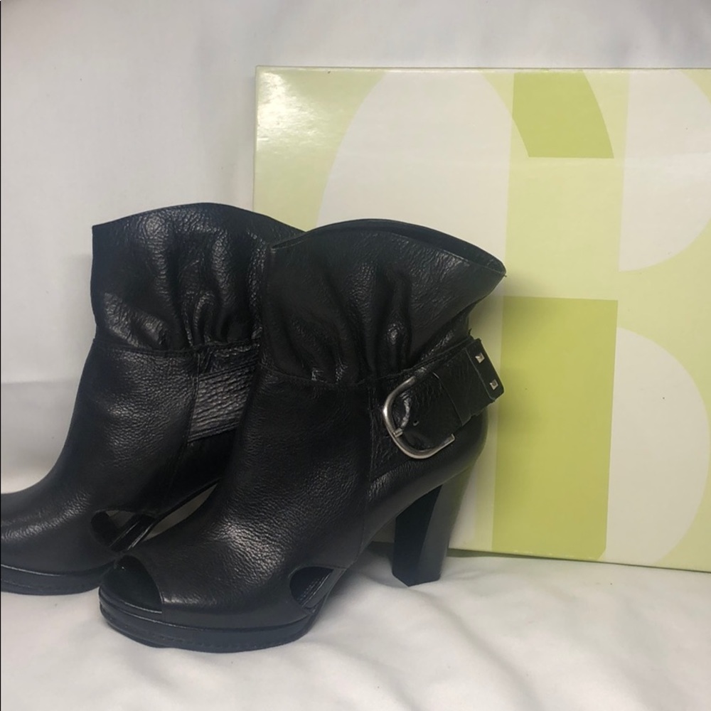 Brand New Gianni Bini Black Leather Booties